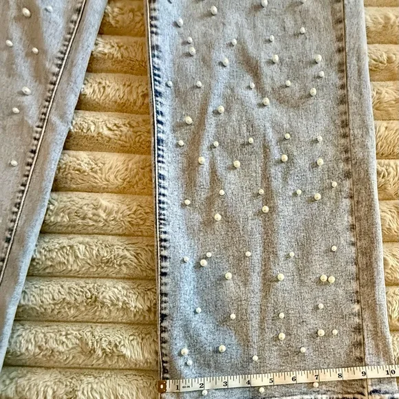 Pearl Studded High-Waisted Straight Leg Jeans – Size L - Picture 6 of 6